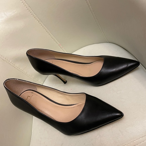 Marc Fisher pumps - Picture 4 of 8